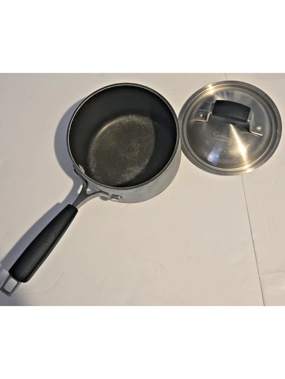 Cooking With Calphalon 8701-2 1.5 Qt Hard Anodized Nonstick Saucepan w Lid